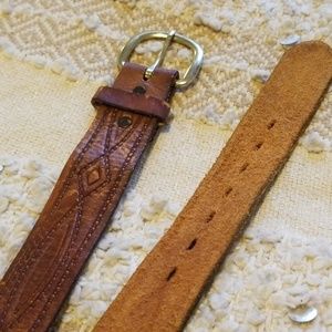 Vintage Accessories - 100% Leather Belt Vintage Accessories - 100% Leather Belt